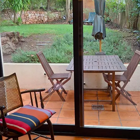 Ferienhaus Garden In The